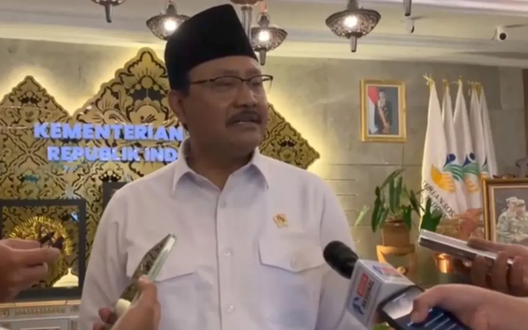 Menteri Sosial Saifullah Yusuf