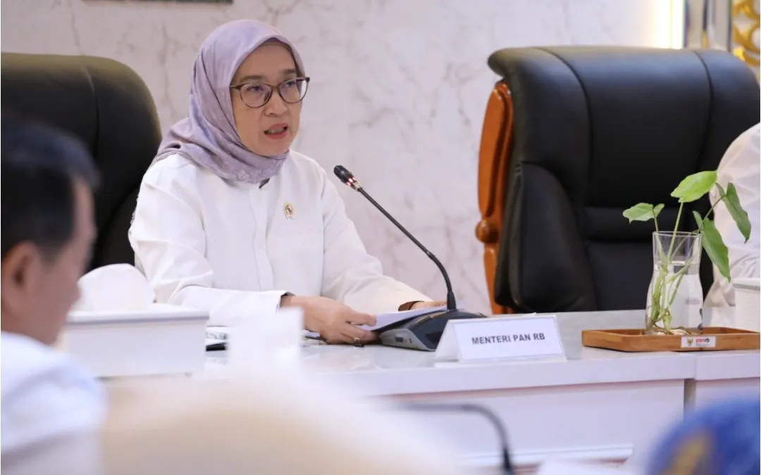Informasi Seputar CPNS 2025, MenPAN RB Rini Widyantini ikut buka suara.
