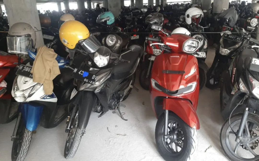 Pemprov DKI Jakarta Akan Naikkan Tarif Parkir, Dialihkan untuk Subsidi Transportasi Umum