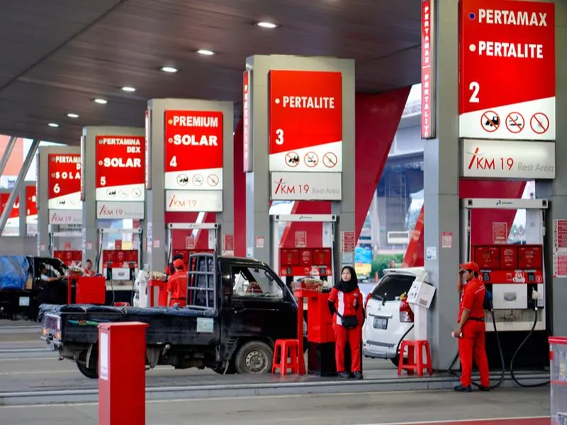 Mekanisme pemungutan PBBKB dilakukan sepenuhnya oleh Pertamina dan penyalur bahan bakar, bukan oleh Pemerintah Provinsi Jakarta.
