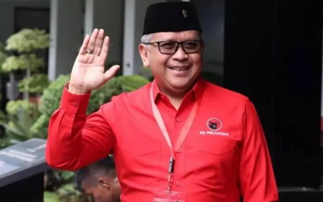 Hasto Kristiyanto, Sekjen PDIP, sebelumnya sempat mengajukan gugatan praperadilan atas status tersangkanya.