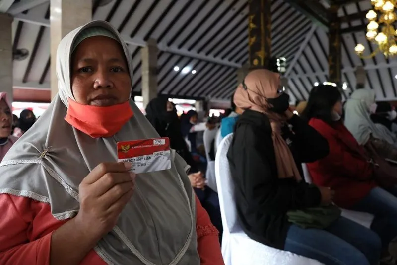 Ramai beredar informasi mengenai pencairan bantuan Program Keluarga Harapan (PKH) dan Bantuan Pangan Non Tunai (BPNT) untuk tahap kedua.