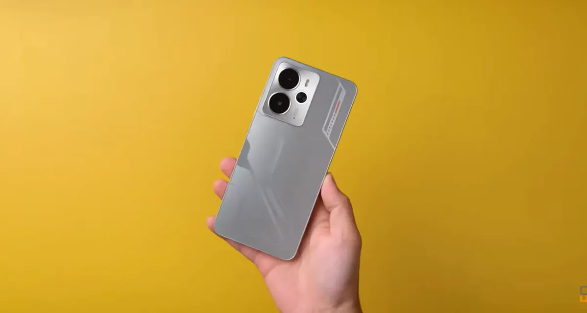 Anti Panas saat Gaming! Realme 14 5G Bawa Vapor Chamber dan Layar Amoled 120Hz, Worth It Banget
