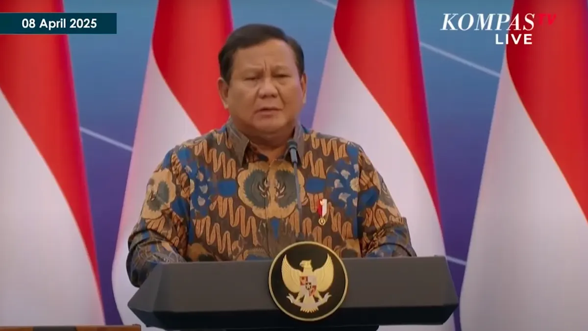 Prabowo kembali viral usai merasa sedih karena para pejabat sudah bekerja 6 bulan namun tidak mendapatkan mobil dinas.