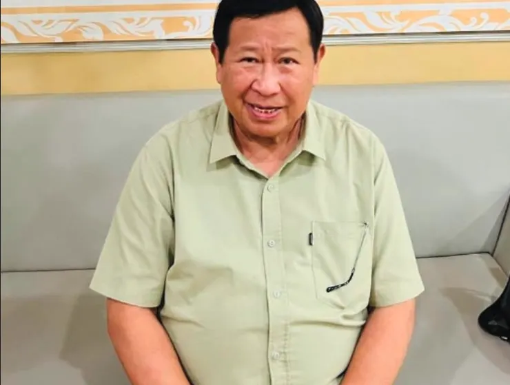 Eks Kabareskrim Polri, Susno Duadji, menjelaskan bahwa dalam pemeriksaan kasus dugaan ijazah palsu Presiden Joko Widodo, polisi harus bisa membuktikan dua hal utama.
