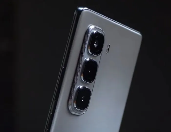 Dalam dunia smartphone yang terus berkembang, dua perangkat menarik perhatian: Infinix Hot 50 Pro Plus 2025 dan Google Pixel 6a 2022.