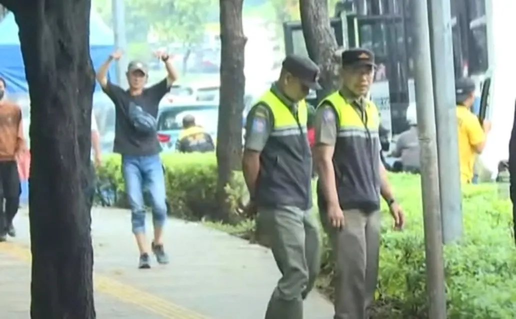 Fenomena berburu Koin Jagat telah menarik perhatian banyak warga di Jakarta dan kota-kota besar lainnya.