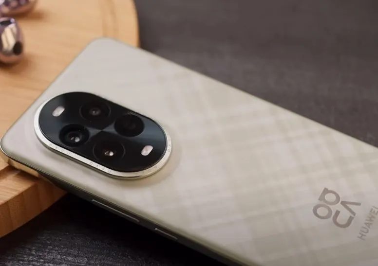  Huawei Nova 13 Pro resmi dirilis di Indonesia pada 17 Juni 2025, menandai kembalinya Huawei dengan smartphone kelas menengah premium.