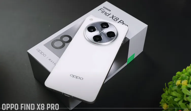 OPPO Find X8 Pro merupakan smartphone flagship baru dengan sistem kamera yang kuat, prosesor cepat, dan baterai tahan lama.