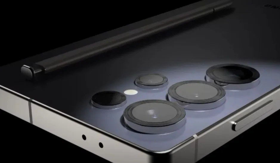 Samsung juga mengklaim bahwa bezel di S25 Ultra kini lebih tipis, menjadikannya bezel tertipis dalam sejarah Galaxy S Series.