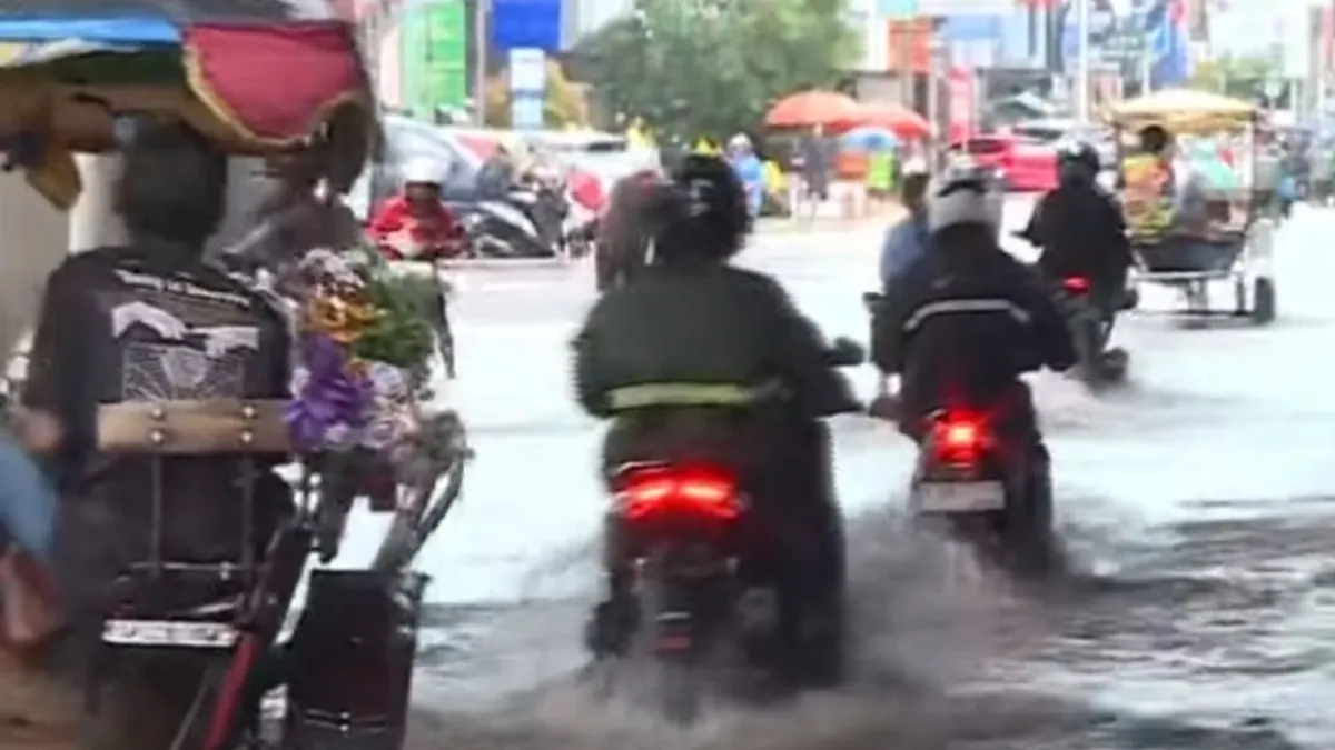 Pada Rabu, 29 Januari 2025, Jakarta mengalami banjir yang cukup parah akibat hujan deras yang melanda sejak Selasa malam.
