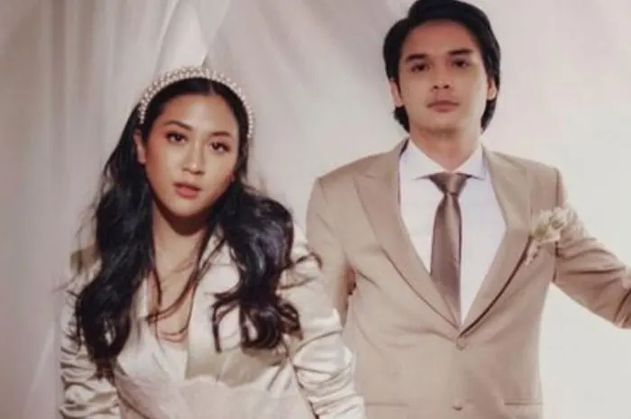 Sherina dikabarkan menggugat cerai Baskara, padahal selama ini keduanya dikenal sebagai pasangan artis yang harmonsi dan kerap mengunggah momen kebersamaan.