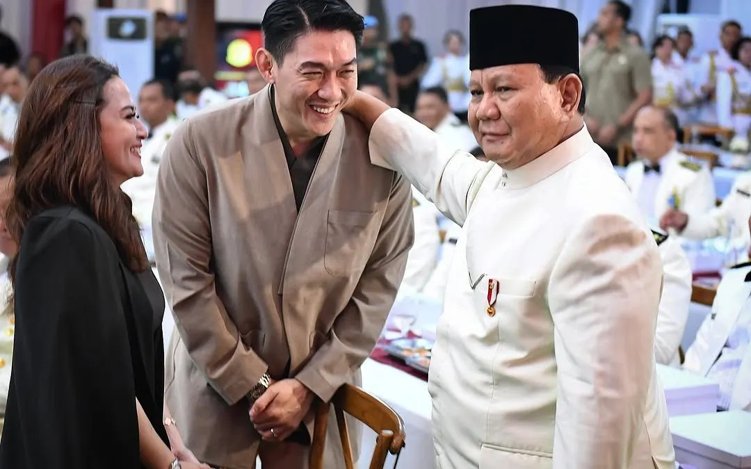 Pengangkatan Riefian Fajarsyah alias Ifan Seventeen sebagai Direktur Utama PT Produksi Film Negara (PFN) telah memicu kontroversi di kalangan pelaku industri film Indonesia.