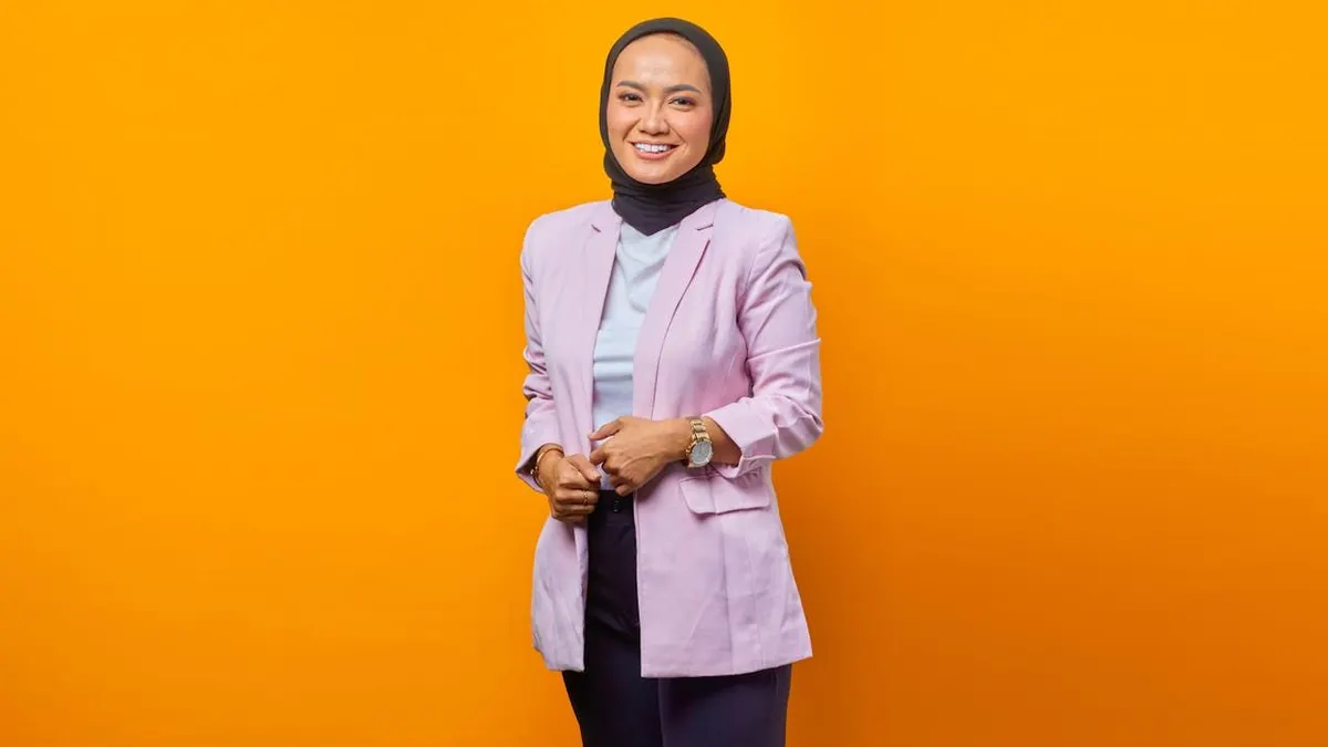 Sebagai Program Officer Staff kamu akan berada di garda depan pelaksanaan berbagai program sosial yang dijalankan Penderma.id.