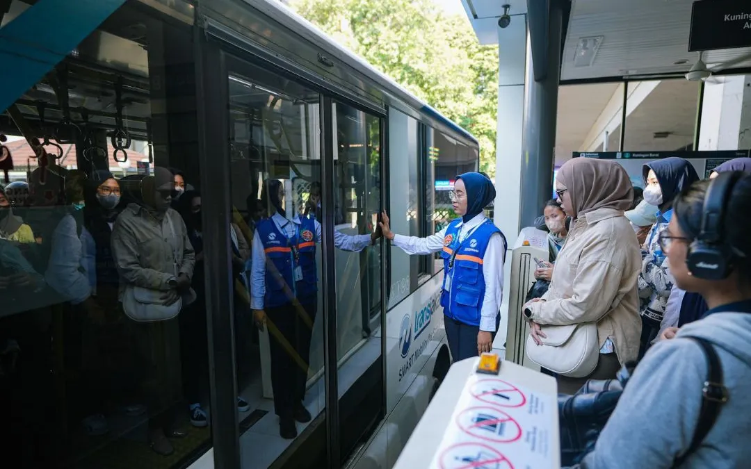 Tarif Khusus Transjakarta.