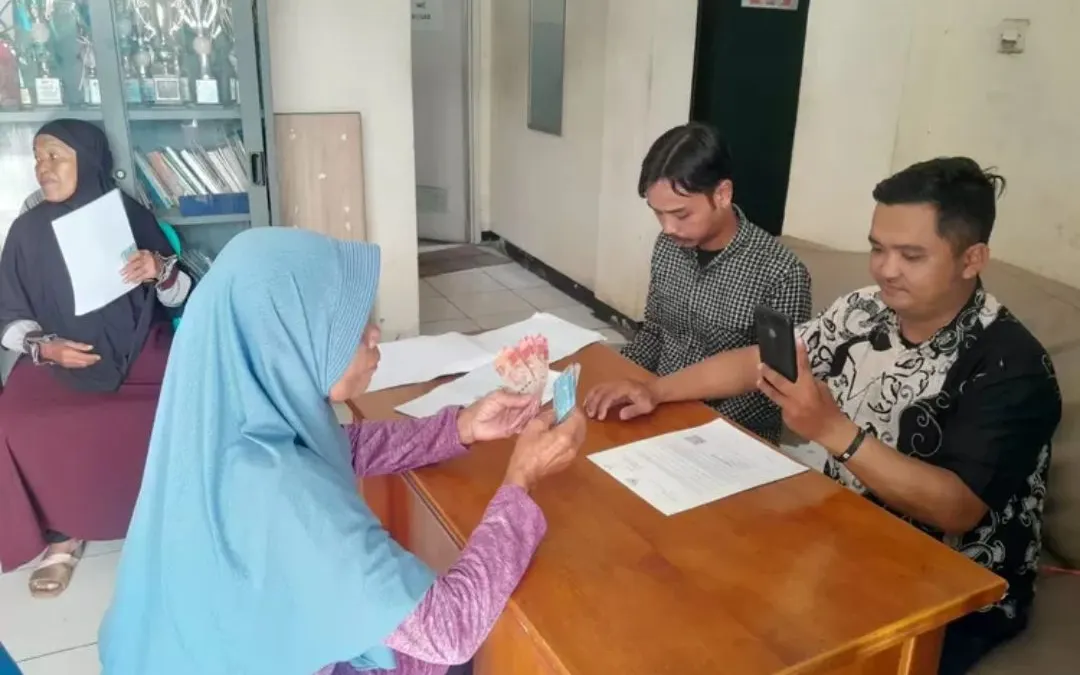Ilustrasi. Update Terbaru Bansos April 2025: Jadwal Pencairan PKH BPNT Tahap 2, KPM Lansia Dialihkan ke Bantuan Permakanan, dan BLT Rp300.000 Mulai Cair