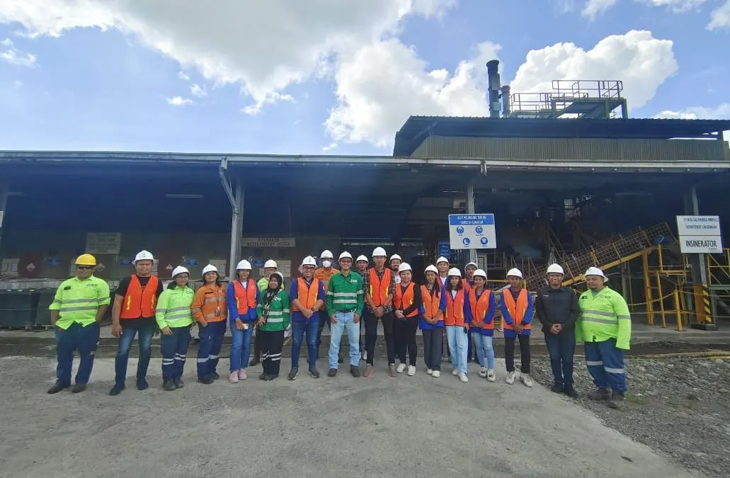 T Nusa Halmahera Minerals (PT NHM) di bawah pimpinan Presdir NHM, Haji Robert Nitiyudo Wachjo, rutin menerima kunjungan dari kampus-kampus lokal.