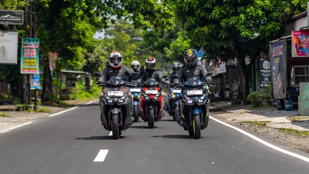 ALPHA GANG beraksi di ajang We Are AEROX Society.