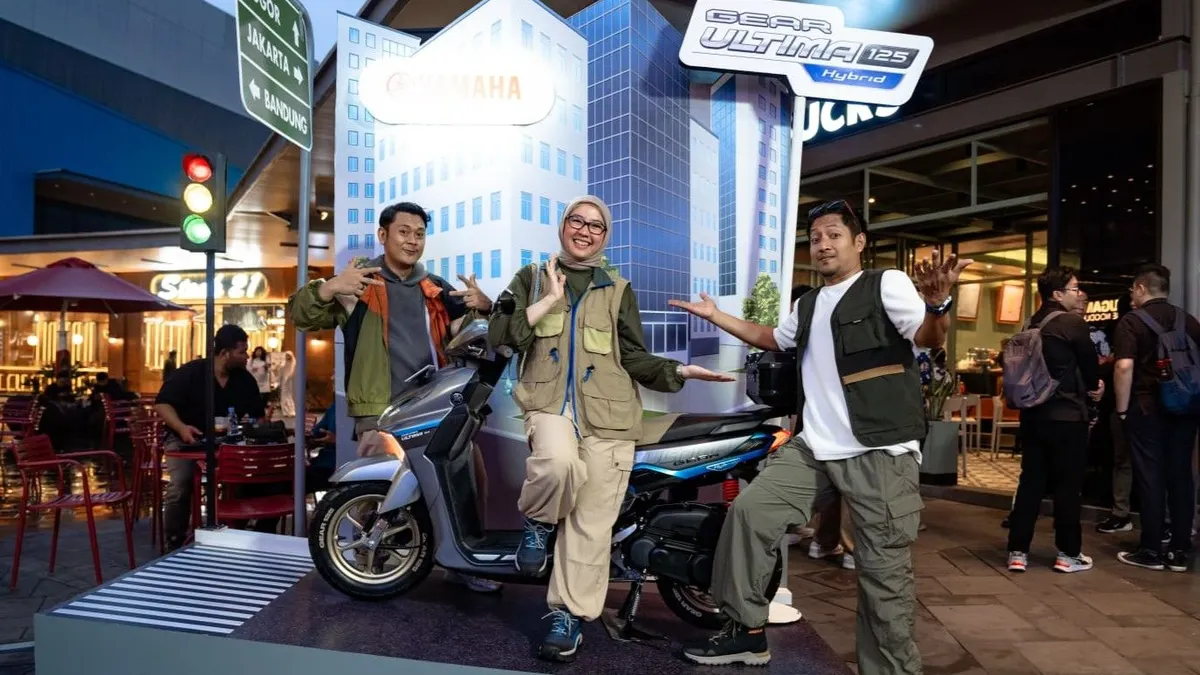 Yamaha GEAR ULTIMA, Skutik Hybrid 125cc dengan Teknologi Canggih dan Desain Trendy