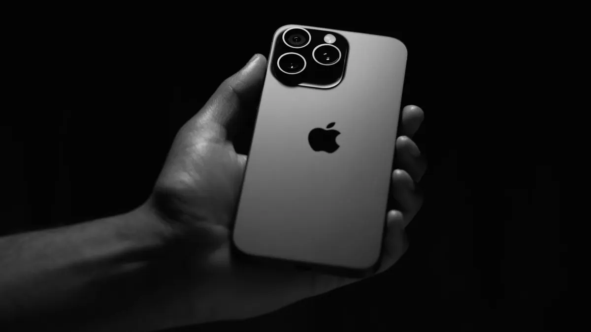 Illustrasi. Prediksi harga iPhone 16 series 