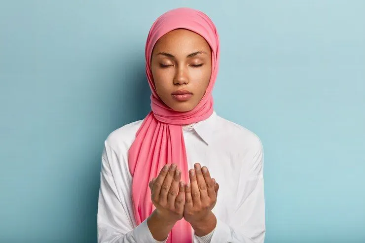 Ada sebuah hadits yang sering dikutip terkait larangan berpuasa di separuh akhir bulan Sya'ban. Apakah benar demikian?