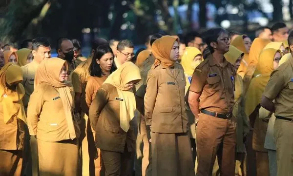 Ilustrasi guru | Kementerian Agama baru saja merilis daftar nama calon guru PPPK 2024 penuh waktu atau paruh waktu yang didiskualifikasi.