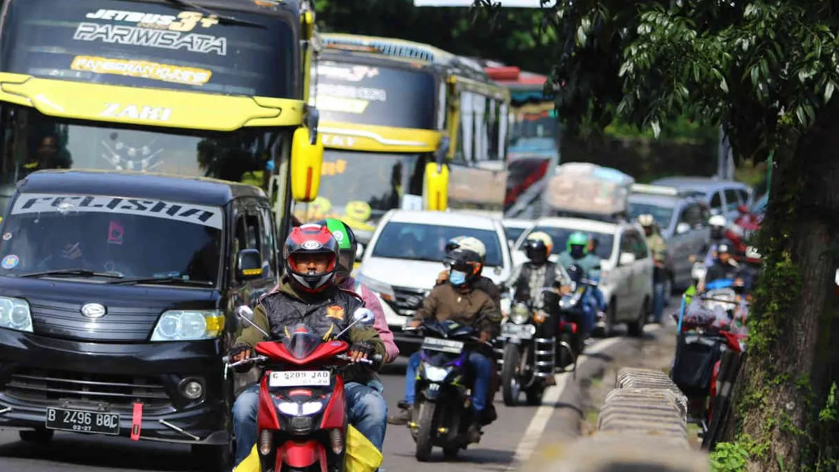 Diperkirakan sekitar 146,48 juta orang akan melakukan perjalanan mudik, yang setara dengan sekitar 52% dari total populasi Indonesia.