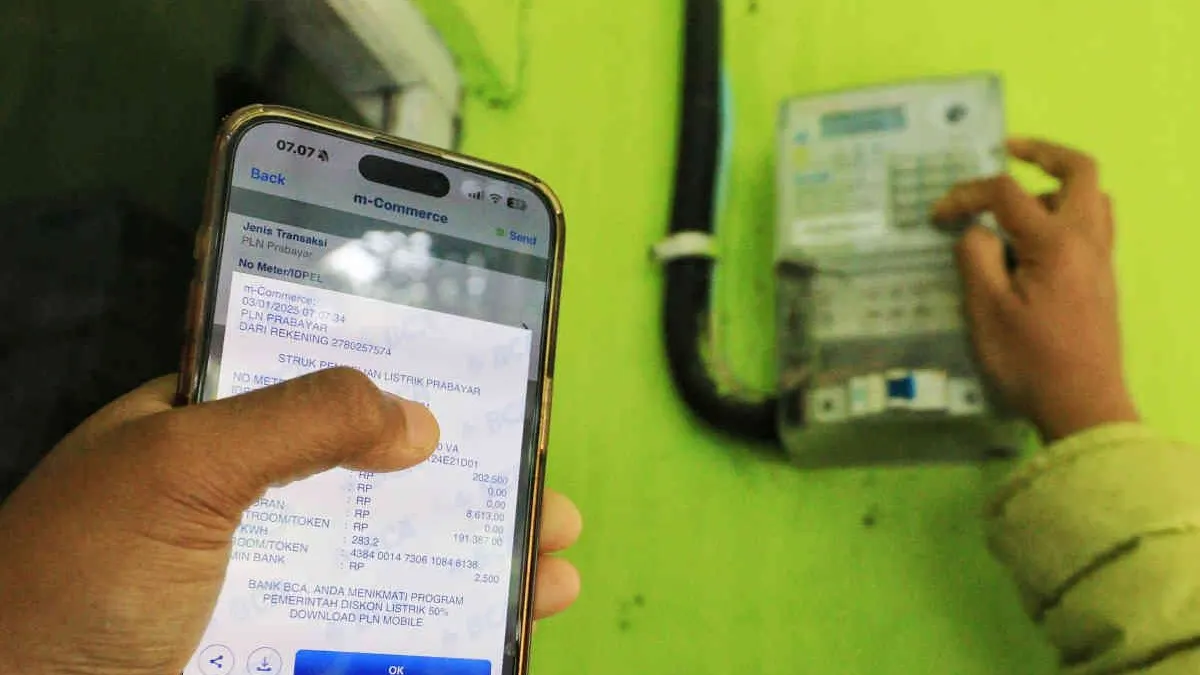 Diskon Listrik PLN 50%. 