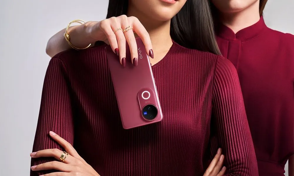 Vivo Indonesia segera meluncur Vivo V50, smartphone seri V terbaru