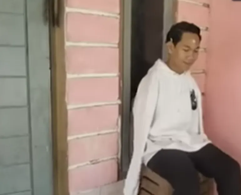 Rekonstruksi Wayan Agus Wartama Penyandang Disabilitas