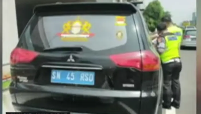 Sempat menjadi sorotan publik pada tahun 2021, sekelompok orang yang menamakan dirinya Sunda Nusantara kembali mencuri perhatian.
