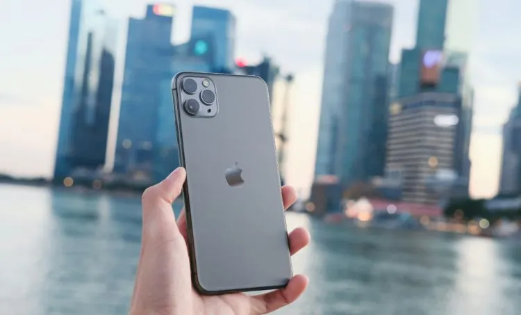 Ilustrasi iPhone 17