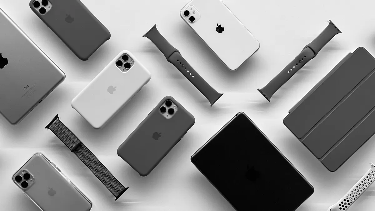 iPhone, yang sebelumnya dijual dengan harga puluhan juta rupiah, kini dapat dimiliki dengan harga yang jauh lebih terjangkau.