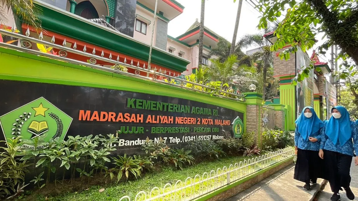Guru yang mengikuti program ini bakal digembleng untuk meningkatkan kompetensi, profesionalitas, serta kesejahteraan guru.