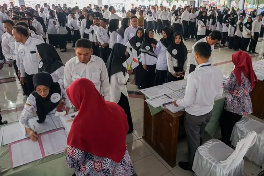Seleksi PPPK tahun 2024 diperuntukkan untuk berbagai kategori pelamar, termasuk THK-II, pegawai non-ASN yang terdaftar di database BKN, dan pegawai non-ASN yang tidak terdaftar di database BKN.