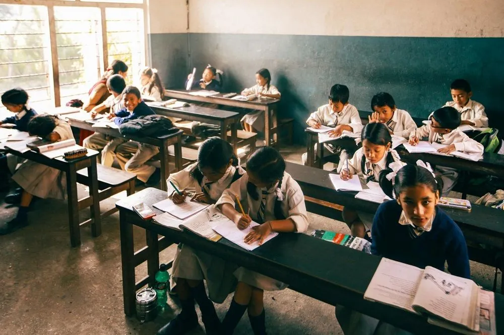 Dana KJP Plus apakah bisa dipakai untuk transaksi di luar kebutuhan sekolah? Pertanyaan ini sering kali ditanyakan.
