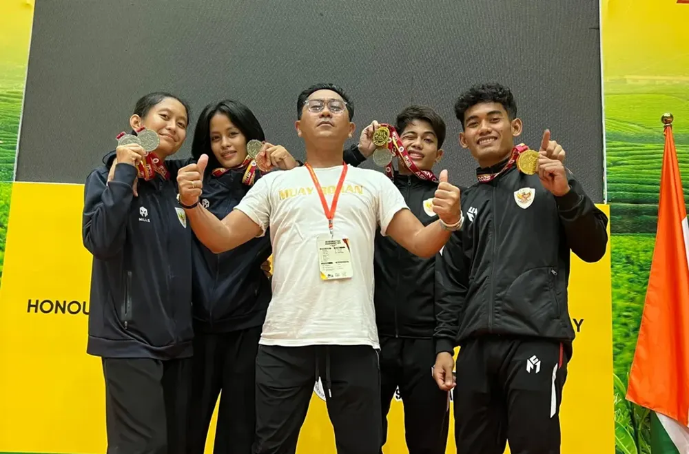Dimas Lukito Wardhana (23), meraih medali emas dalam ajang bergengsi Asian MuaythaiChampionship 2025 di Thai Nguyen, Vietnam yang digelar 20-26 Juni 2025.