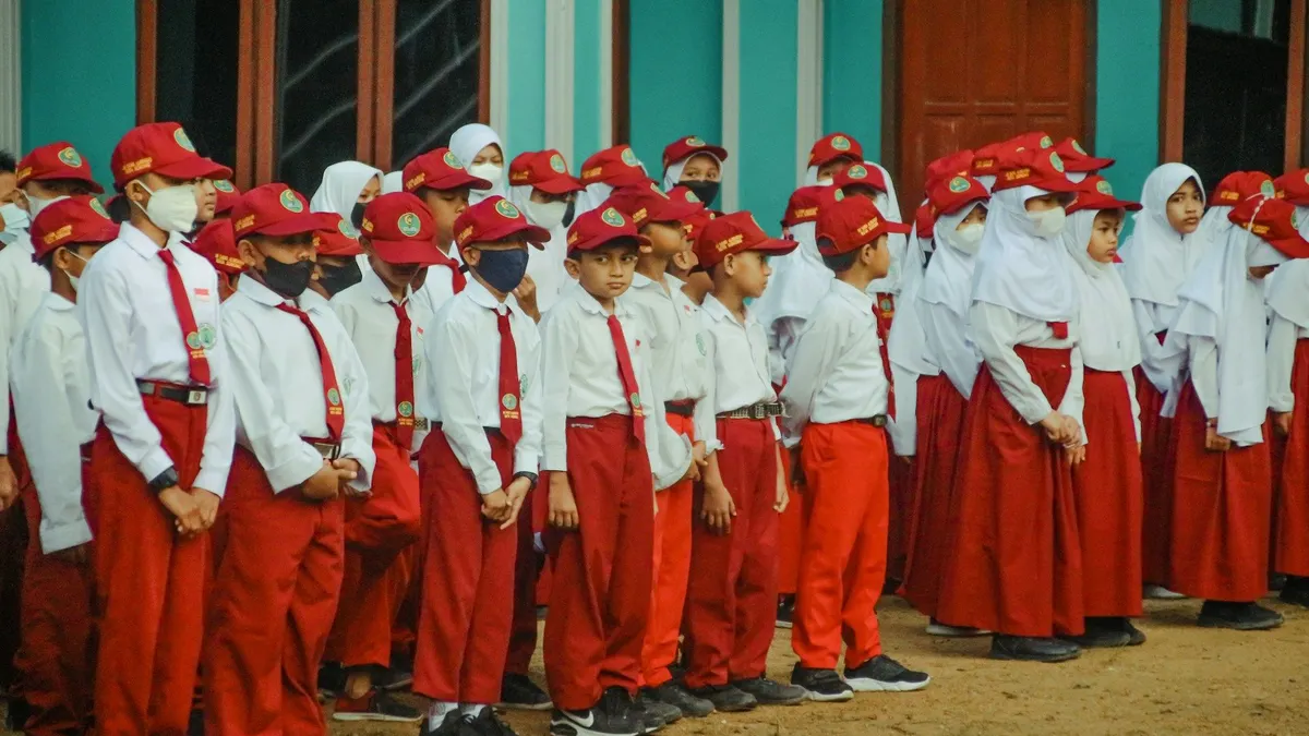 Ilustrasi. Pendaftaran SPMB Bersama DKI Jakarta 2025 jenjang SMP, SMA, dan SMK sudah dibuka dan tahap akhir pendaftaran ini dibuka sampai 8 Juli 2025.