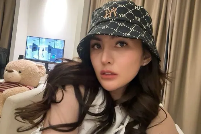 Selebgram Angela Lee