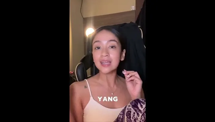 Perempuan Cantik Kritik Istri Kaesang Pangarep