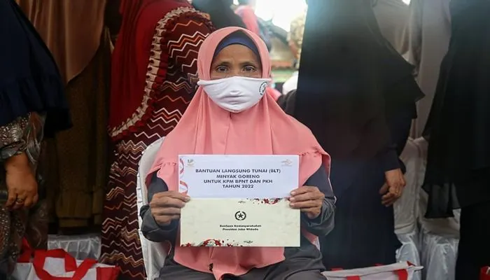 Pemerintah melalui Kementerian Sosial (Kemensos) sudah mengeluarkan surat perintah percepatan pencairan bantuan sosial (bansos).
