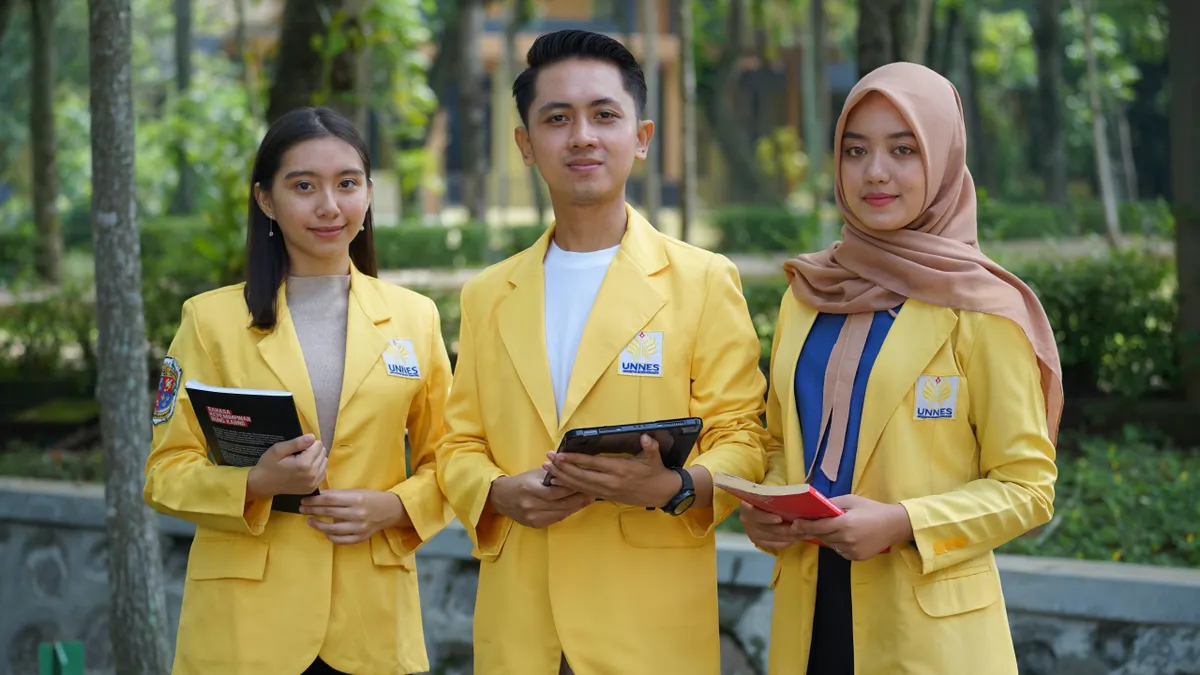 Hasil kelulusan Penerimaan calon mahasiswa baru jenjang D3-S1 melalui jalur Seleksi Mandiri Reguler Gelombang 1 Universitas Negeri Semarang (Unnes) tahun 2024 diumumkan hari ini, Sabtu, 13 Juli 2024.