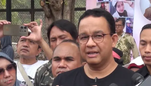 Anies Baswedan berkomitmen untuk meningkatkan kesejahteraan keluarga dan perempuan melalui kemudahan izin usaha dan penciptaan lapangan kerja jika terpilih dalam Pilgub Jakarta 2024.