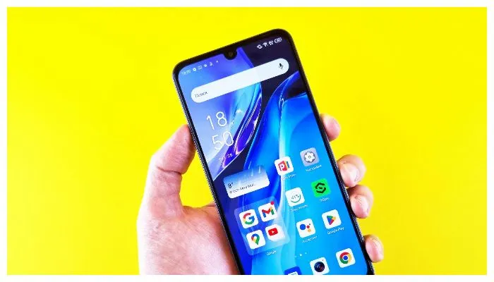Beberapa smartphone terbaru di Oktober 2024 menawarkan kapasitas RAM hingga 8GB dan memori internal 256GB dengan harga hanya sejutaan!