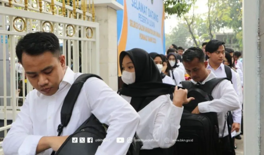 Pendaftaran Pegawai Pemerintah dengan Perjanjian Kerja (PPPK) merupakan hal yang dinanti-nantikan banyak orang, tak terkecuali bagi lulusan SMA.