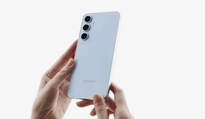 Untuk kamu yang penasaran fitur dan spesifikasi dari Samsung Galaxy S24 FE, simak artikel ini sampai selesai, ya.