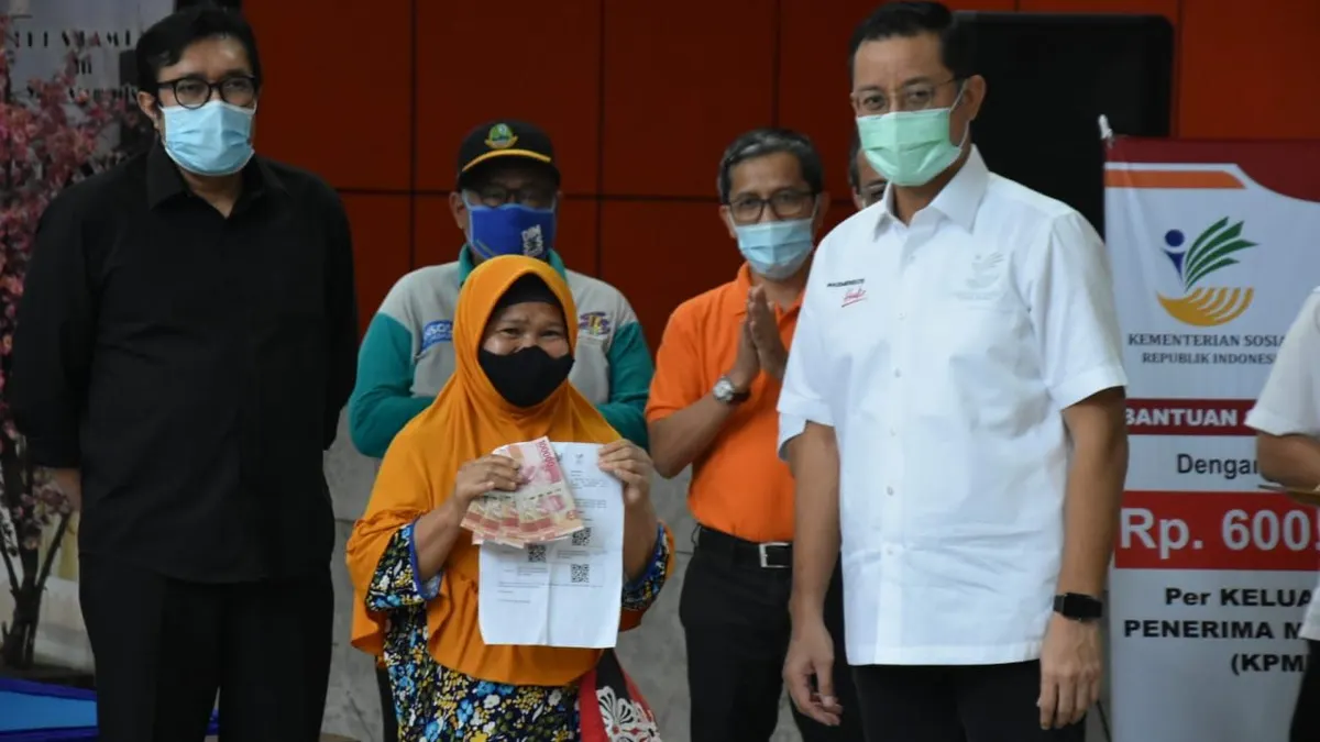 Pencairan bansos PKH dan BPNT peralihan dari PT Pos Indonesia ke KKS ATM Merah Putih Bank Himbara dan BSI