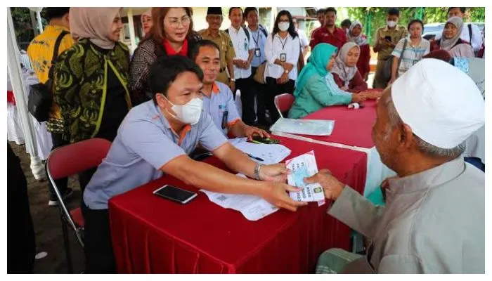 Ilustrasi. Penyaluran Bansos PKH dan BPNT