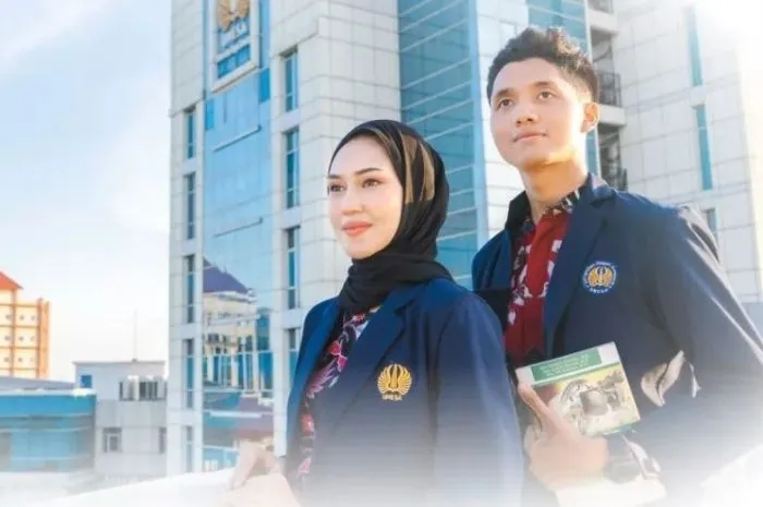 Jurusan S1 sepi peminat di Unesa memiliki peluang untuk bisa diterima lebih besar karena kuota penerimaan yang tersedia relatif lebih banyak.