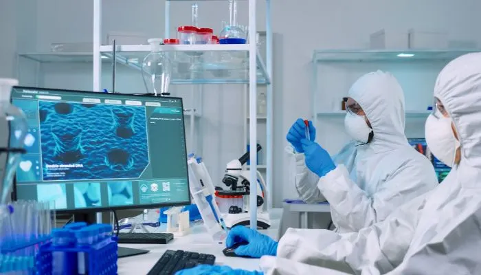 Teknologi laboratorium medik atau sering disebut analis kesehatan adalah bidang ilmu yang berfokus pada berbagai pemeriksaan laboratorium.